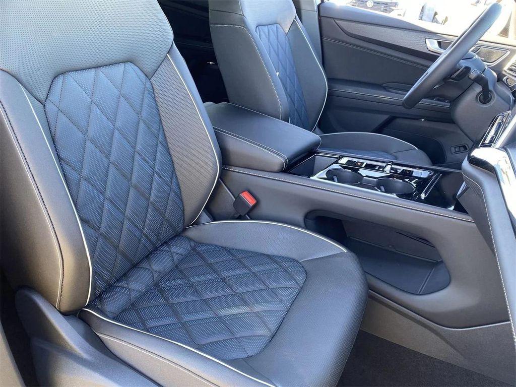 new 2026 Volkswagen Atlas Cross Sport car, priced at $55,796