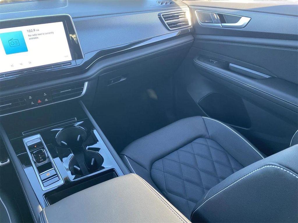 new 2026 Volkswagen Atlas Cross Sport car, priced at $55,796