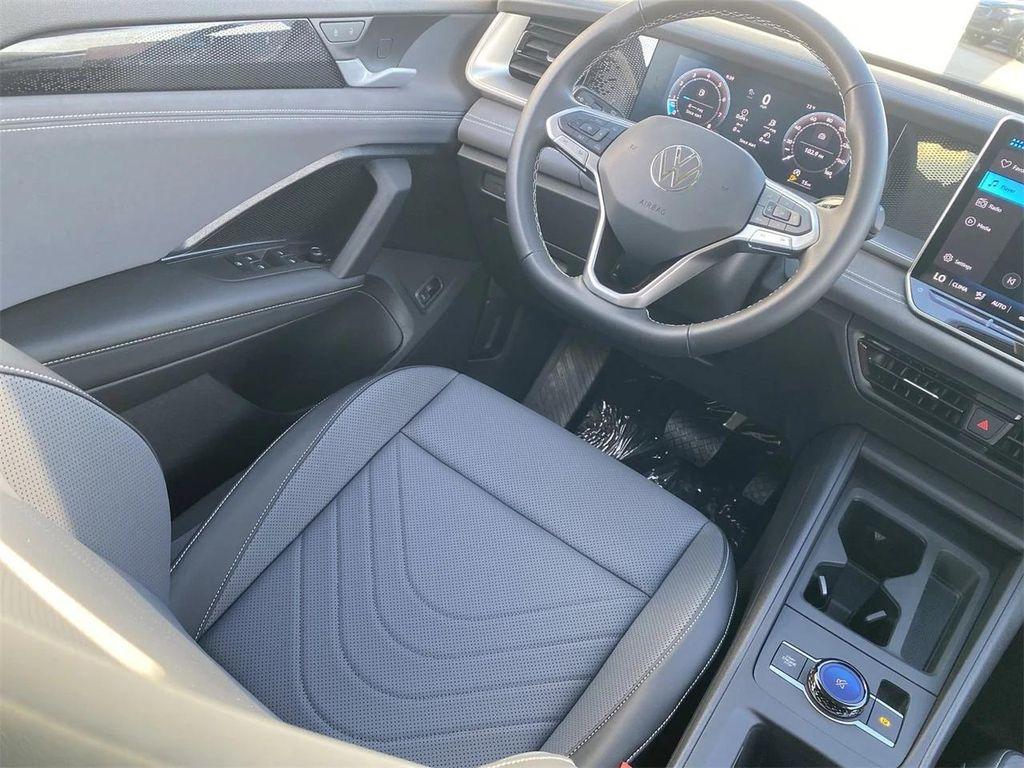 new 2026 Volkswagen Tiguan car, priced at $34,580