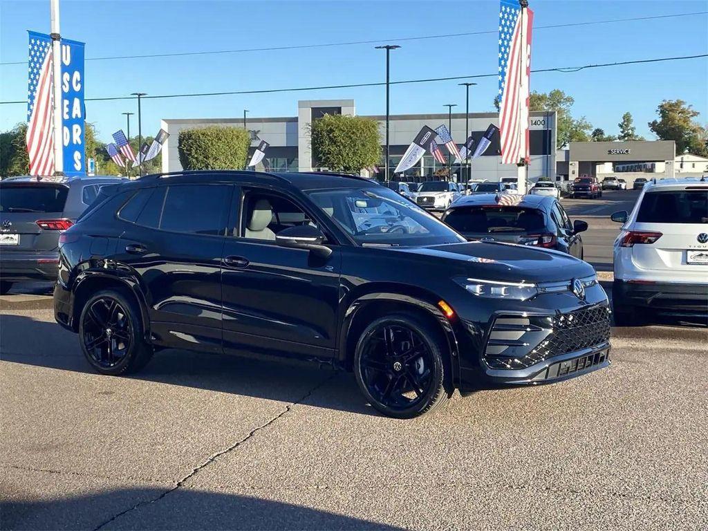 new 2026 Volkswagen Tiguan car, priced at $38,802