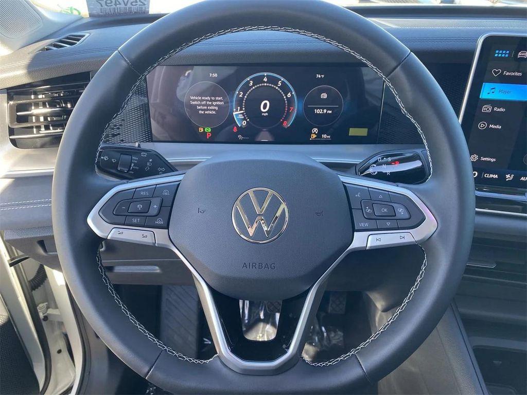 new 2025 Volkswagen Tiguan car, priced at $32,904