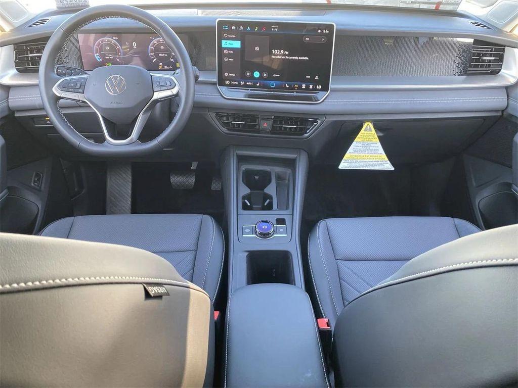 new 2025 Volkswagen Tiguan car, priced at $33,481