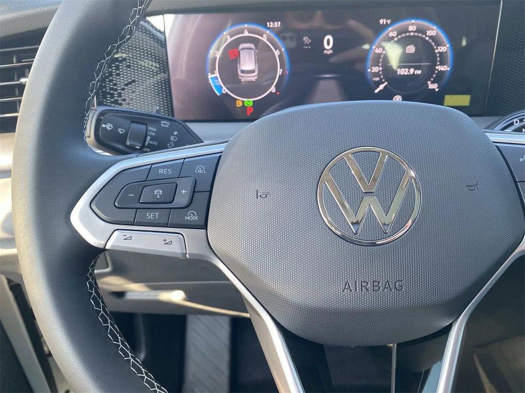 new 2025 Volkswagen Tiguan car, priced at $33,481