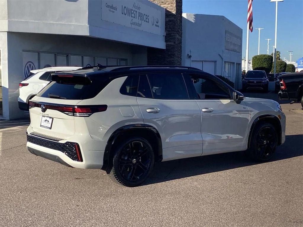 new 2026 Volkswagen Tiguan car, priced at $39,602