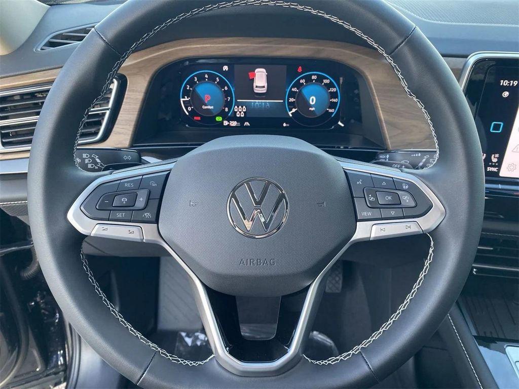 new 2026 Volkswagen Atlas car, priced at $45,869