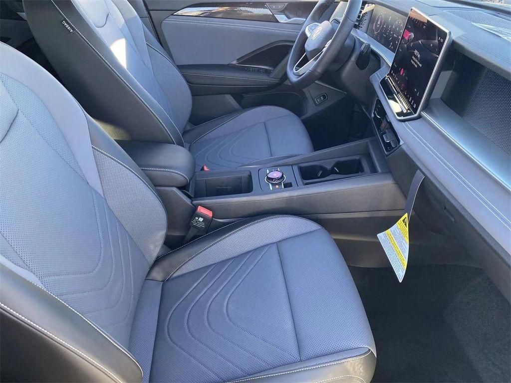 new 2026 Volkswagen Tiguan car, priced at $39,602