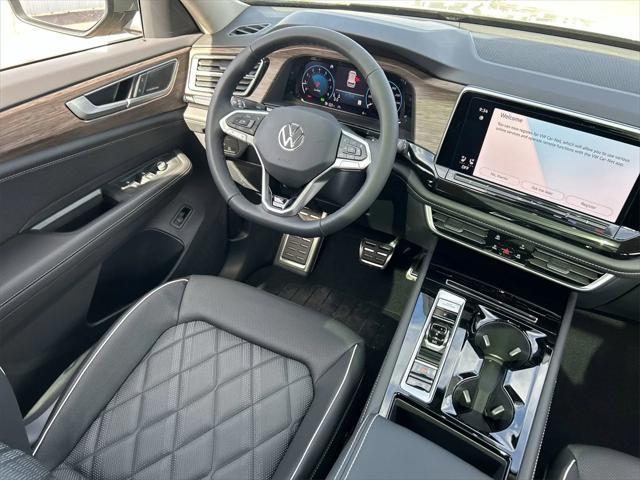new 2025 Volkswagen Atlas car, priced at $53,439