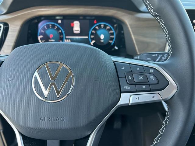 new 2025 Volkswagen Atlas car, priced at $41,087