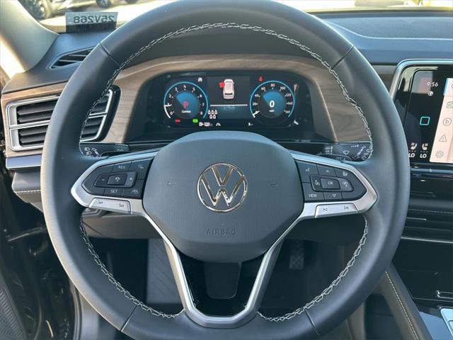 new 2025 Volkswagen Atlas car, priced at $41,087