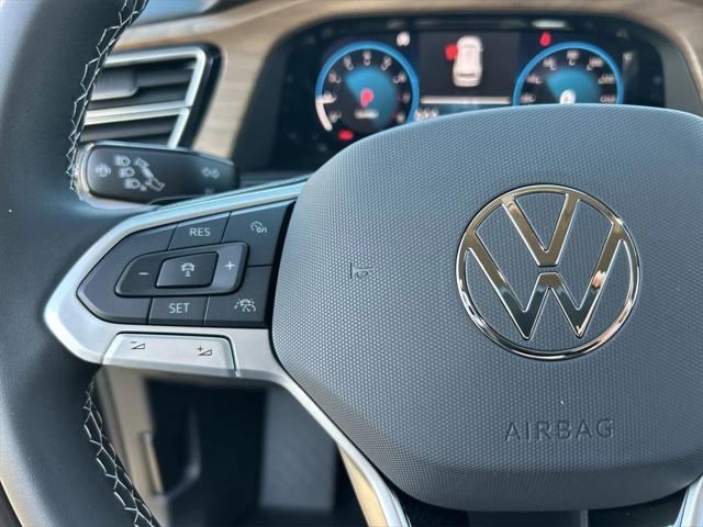 new 2025 Volkswagen Atlas car, priced at $41,087