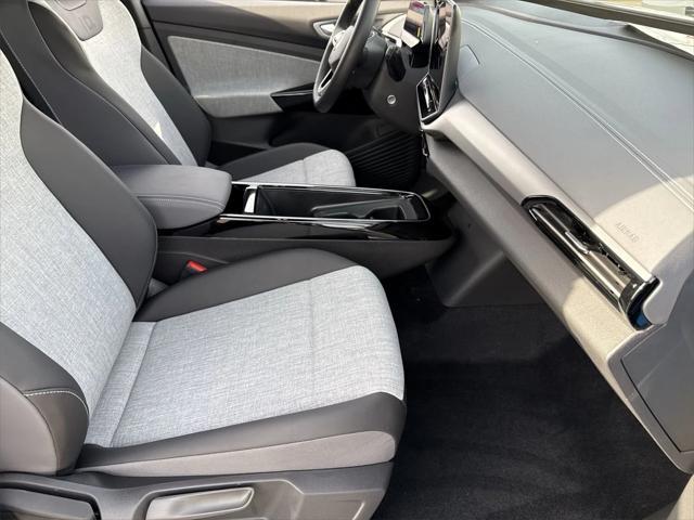 new 2025 Volkswagen ID.4 car, priced at $39,835