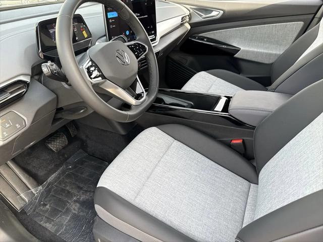 new 2025 Volkswagen ID.4 car, priced at $39,835