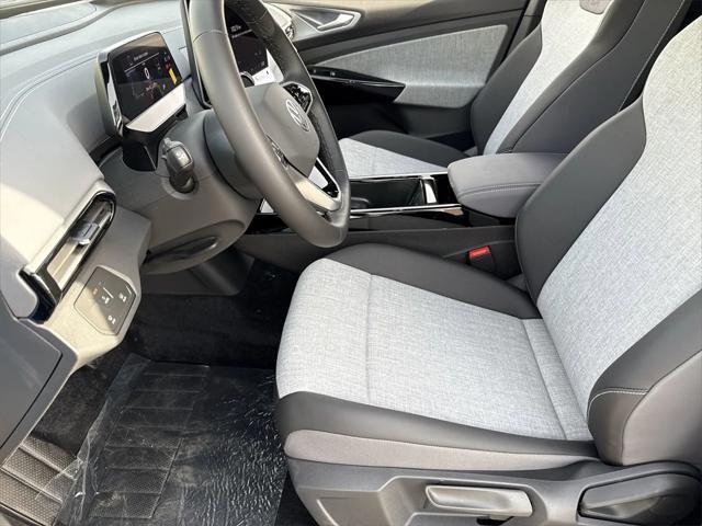 new 2025 Volkswagen ID.4 car, priced at $39,835