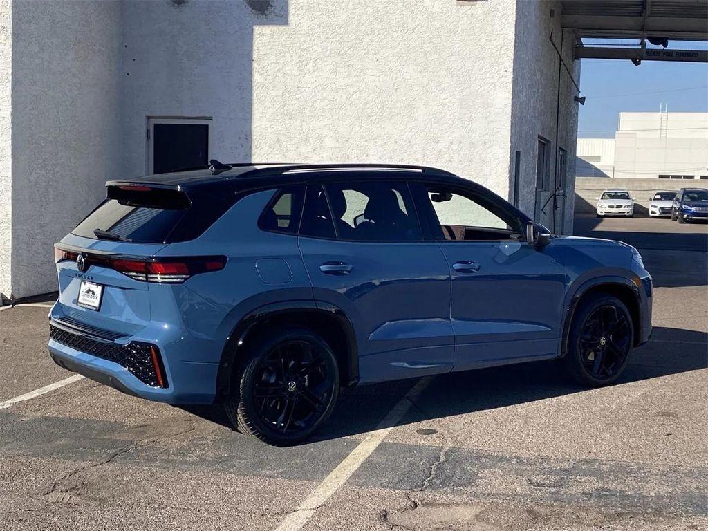 new 2026 Volkswagen Tiguan car, priced at $39,652