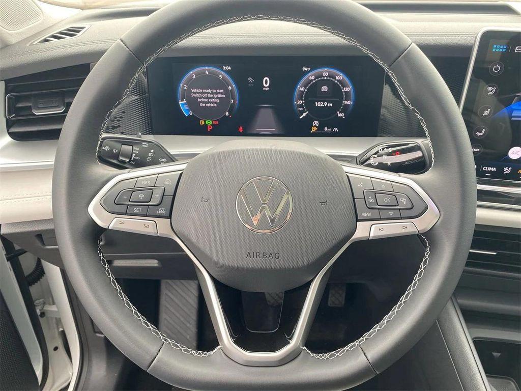 new 2025 Volkswagen Tiguan car, priced at $33,725