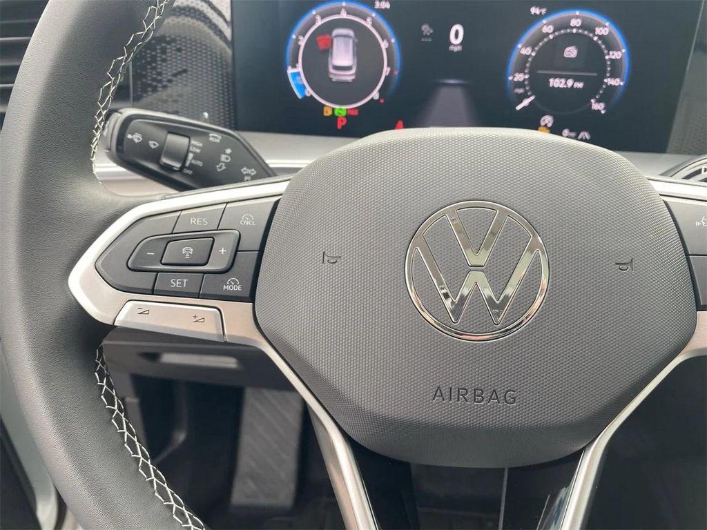 new 2025 Volkswagen Tiguan car, priced at $33,725