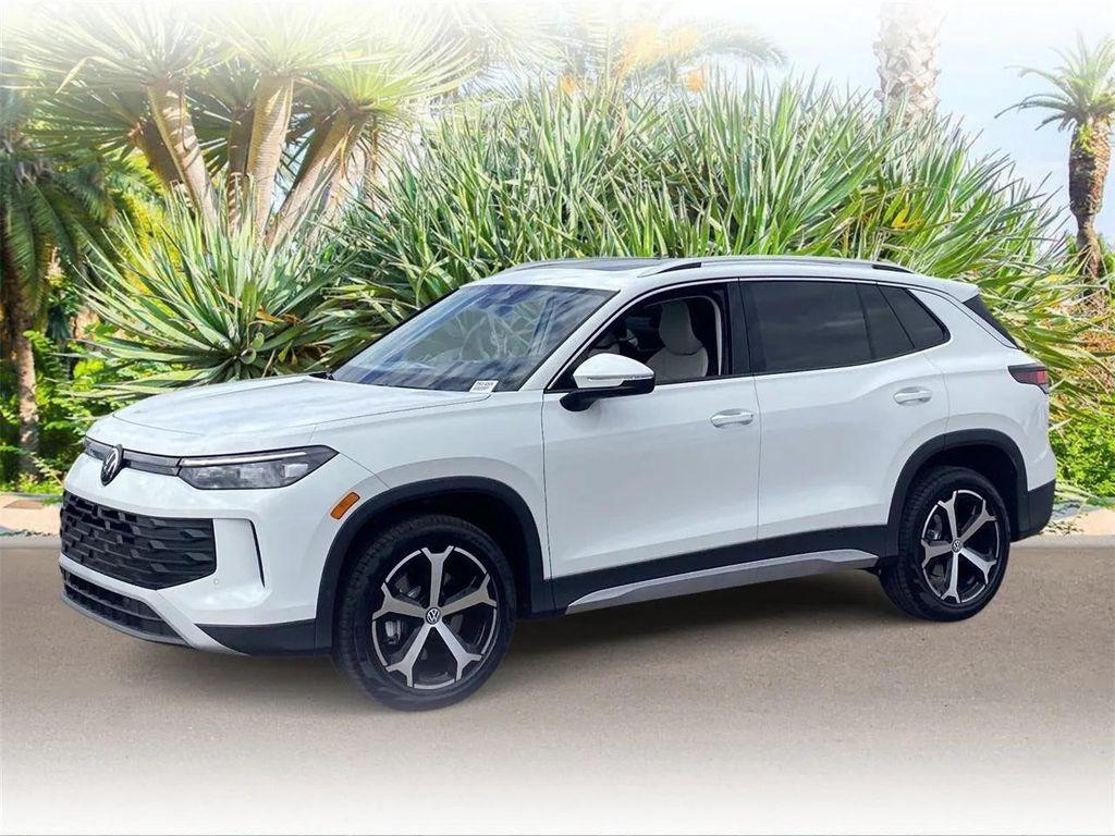 new 2025 Volkswagen Tiguan car, priced at $34,225