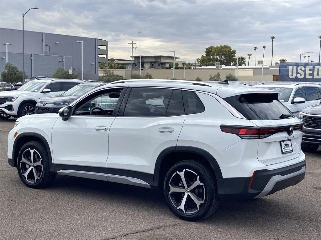 new 2025 Volkswagen Tiguan car, priced at $33,725