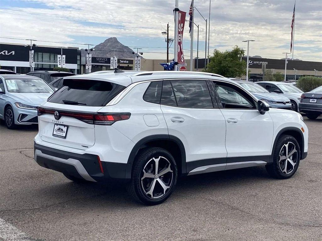 new 2025 Volkswagen Tiguan car, priced at $33,725