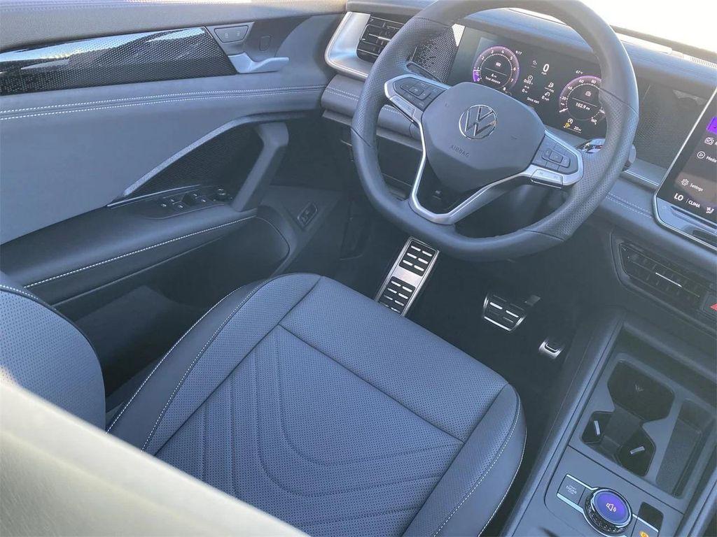 new 2026 Volkswagen Tiguan car, priced at $38,220