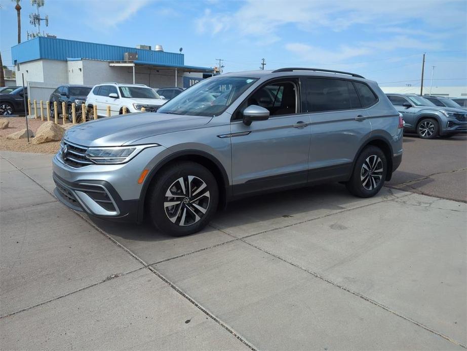 new 2024 Volkswagen Tiguan car, priced at $27,443