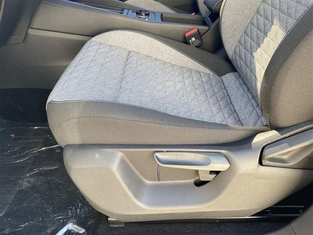 new 2026 Volkswagen Tiguan car, priced at $32,187