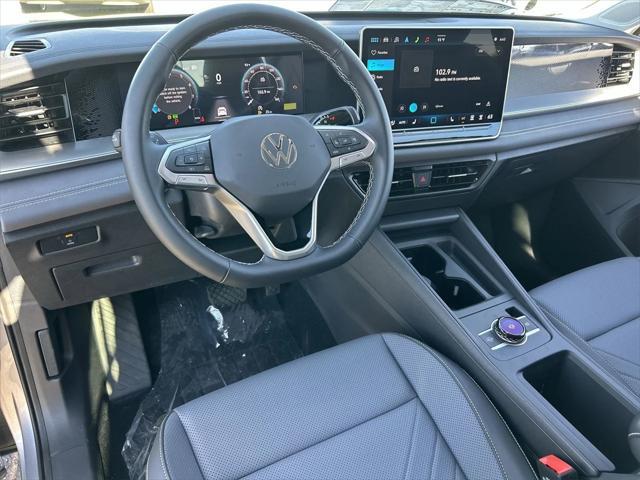 new 2025 Volkswagen Tiguan car, priced at $32,270