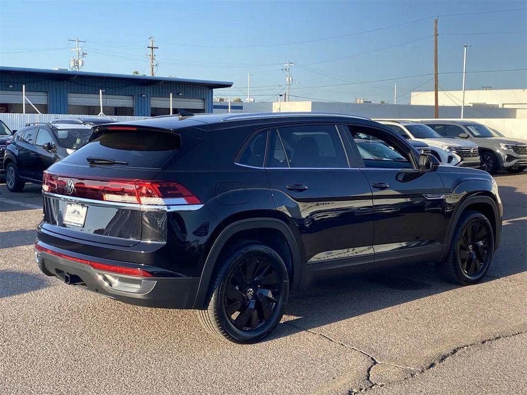 new 2026 Volkswagen Atlas Cross Sport car, priced at $46,152