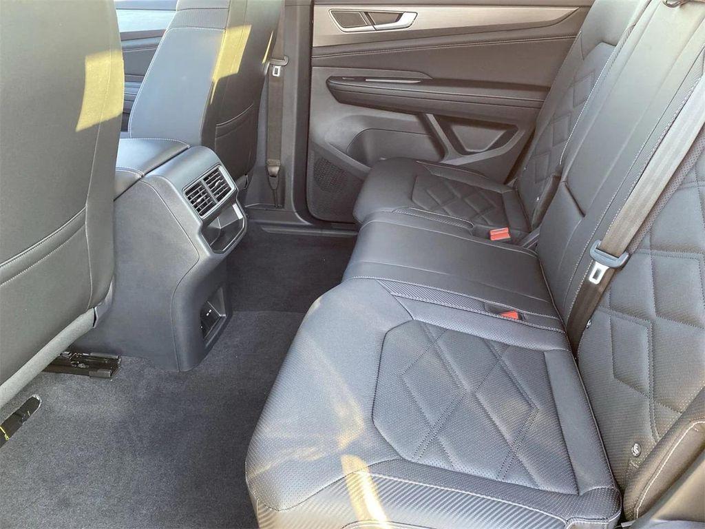 new 2026 Volkswagen Atlas Cross Sport car, priced at $46,152