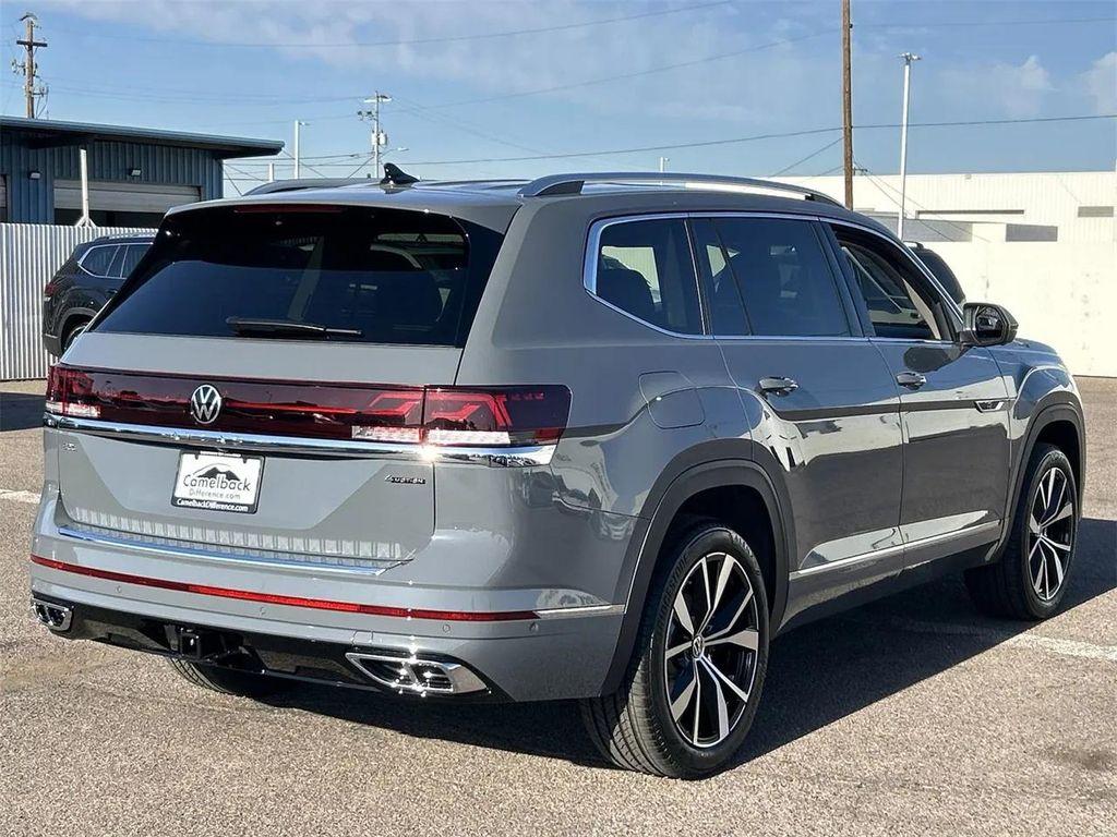 new 2025 Volkswagen Atlas car, priced at $48,592
