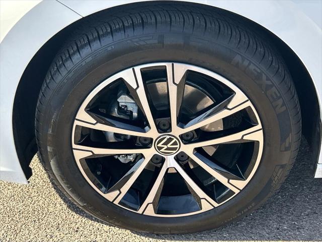 used 2024 Volkswagen Jetta car, priced at $23,486