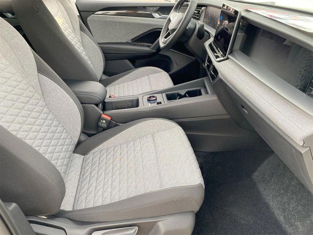 new 2025 Volkswagen Tiguan car, priced at $29,857