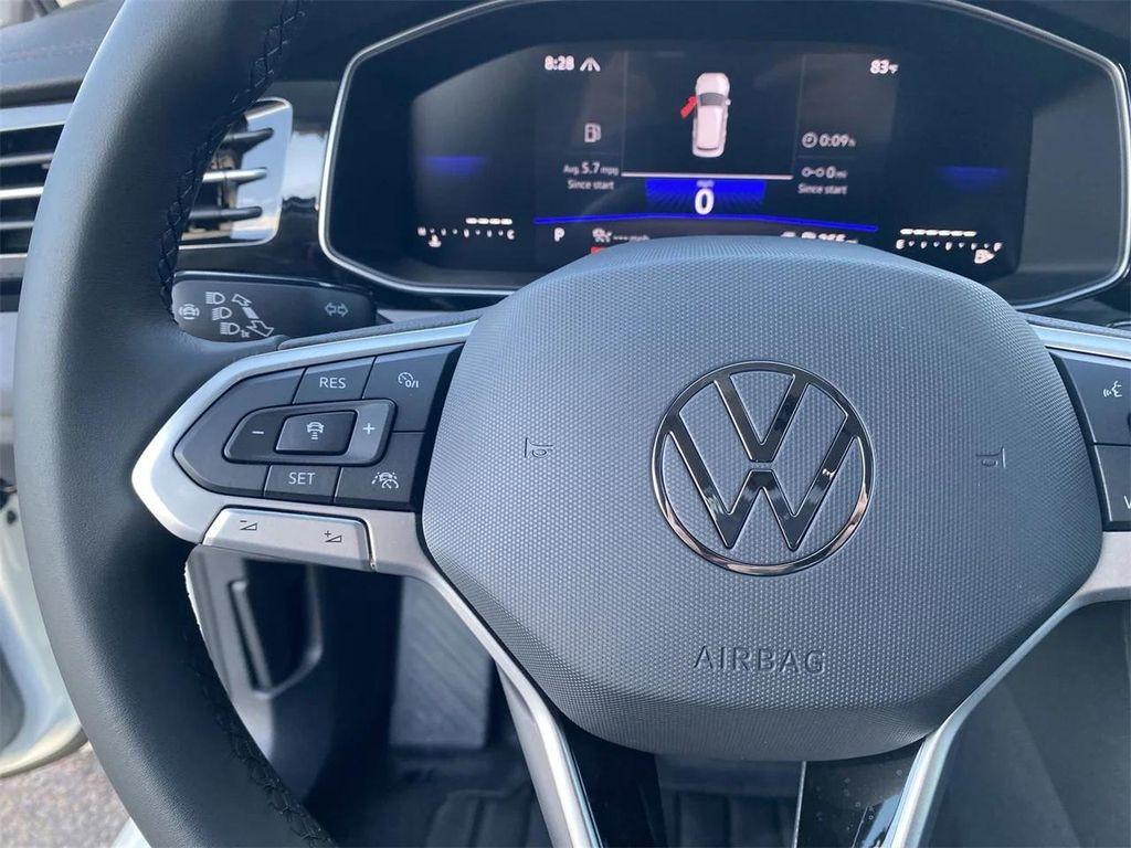 new 2025 Volkswagen Jetta car, priced at $25,009