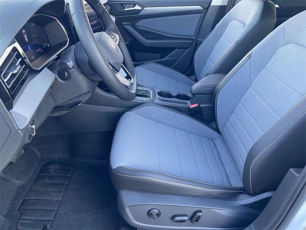 new 2025 Volkswagen Jetta car, priced at $25,009