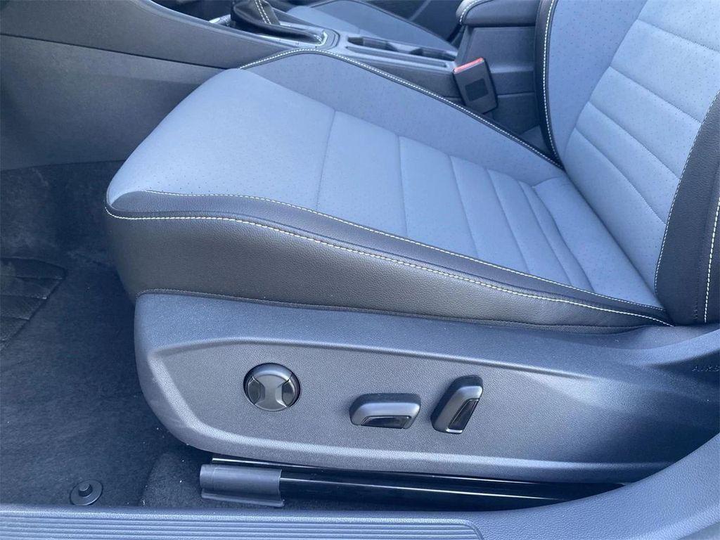 new 2025 Volkswagen Jetta car, priced at $25,009