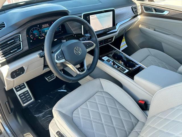 new 2025 Volkswagen Atlas car, priced at $53,244