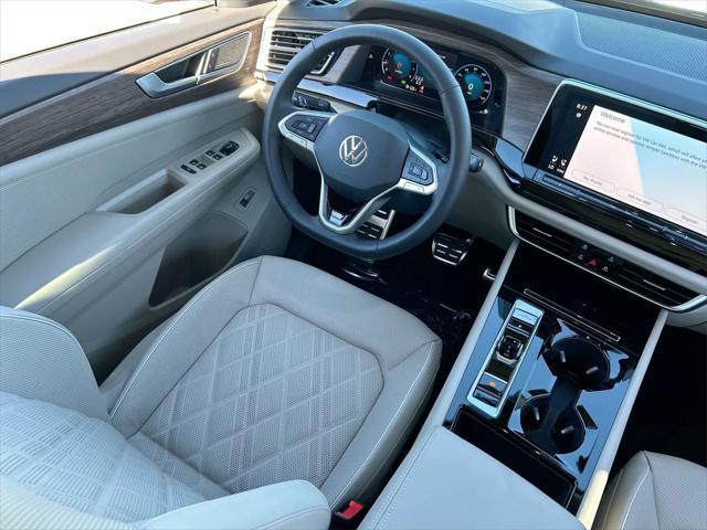 new 2025 Volkswagen Atlas car, priced at $53,244