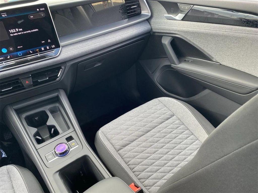 new 2025 Volkswagen Tiguan car, priced at $29,962