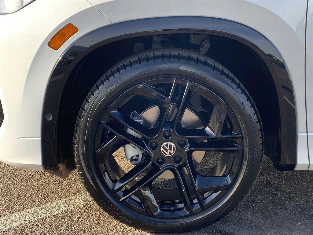 new 2026 Volkswagen Tiguan car, priced at $40,057