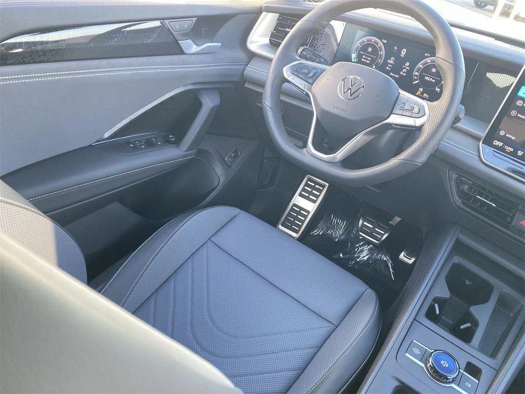 new 2026 Volkswagen Tiguan car, priced at $40,057