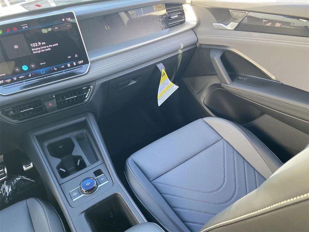 new 2026 Volkswagen Tiguan car, priced at $40,057