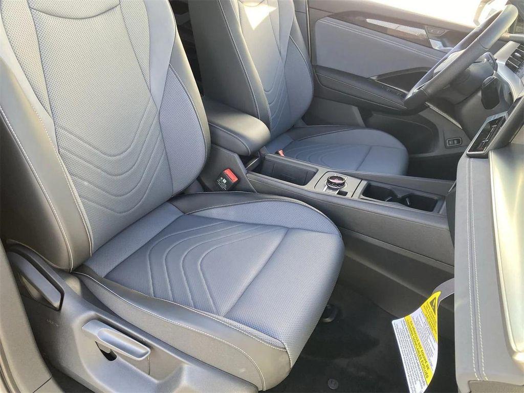 new 2026 Volkswagen Tiguan car, priced at $40,057