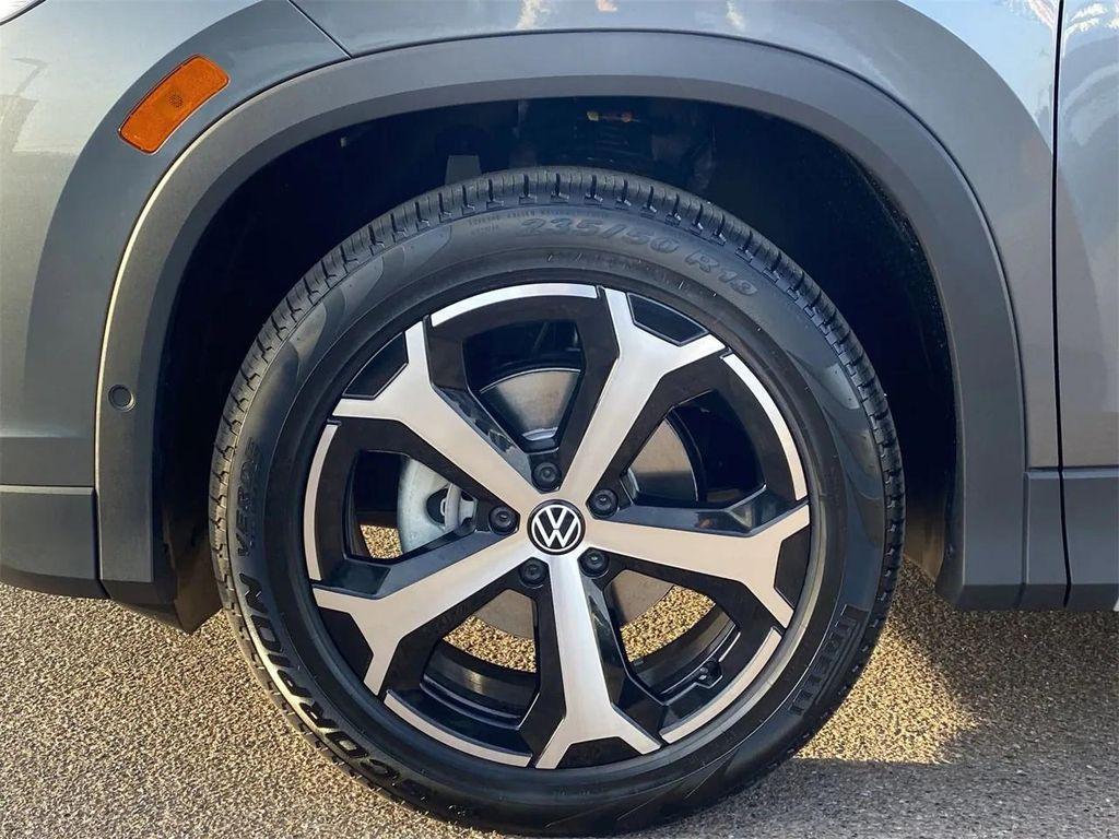 new 2025 Volkswagen Tiguan car, priced at $31,742