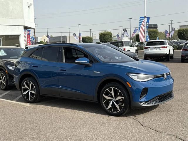 new 2025 Volkswagen ID.4 car, priced at $48,547