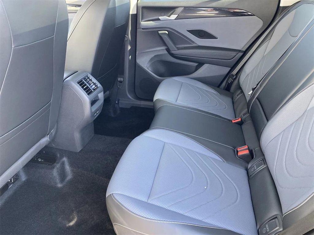 new 2025 Volkswagen Tiguan car, priced at $35,193