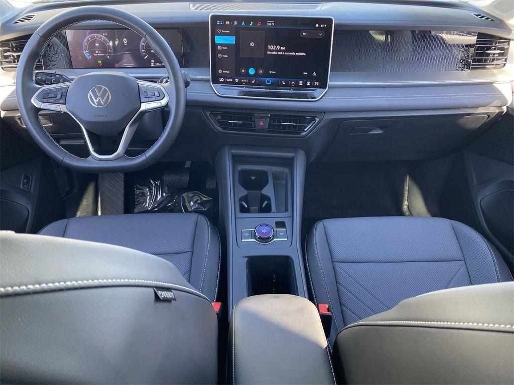 new 2025 Volkswagen Tiguan car, priced at $35,193