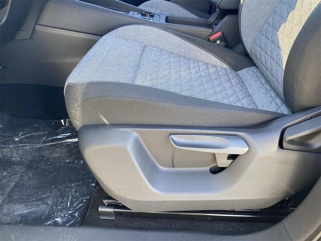 new 2026 Volkswagen Tiguan car, priced at $32,187