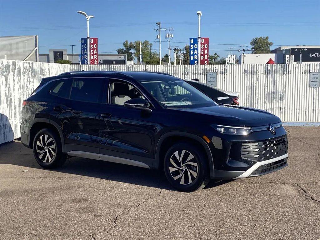 new 2026 Volkswagen Tiguan car, priced at $32,187