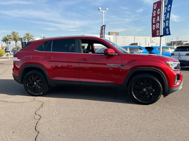 new 2025 Volkswagen Atlas Cross Sport car, priced at $43,103