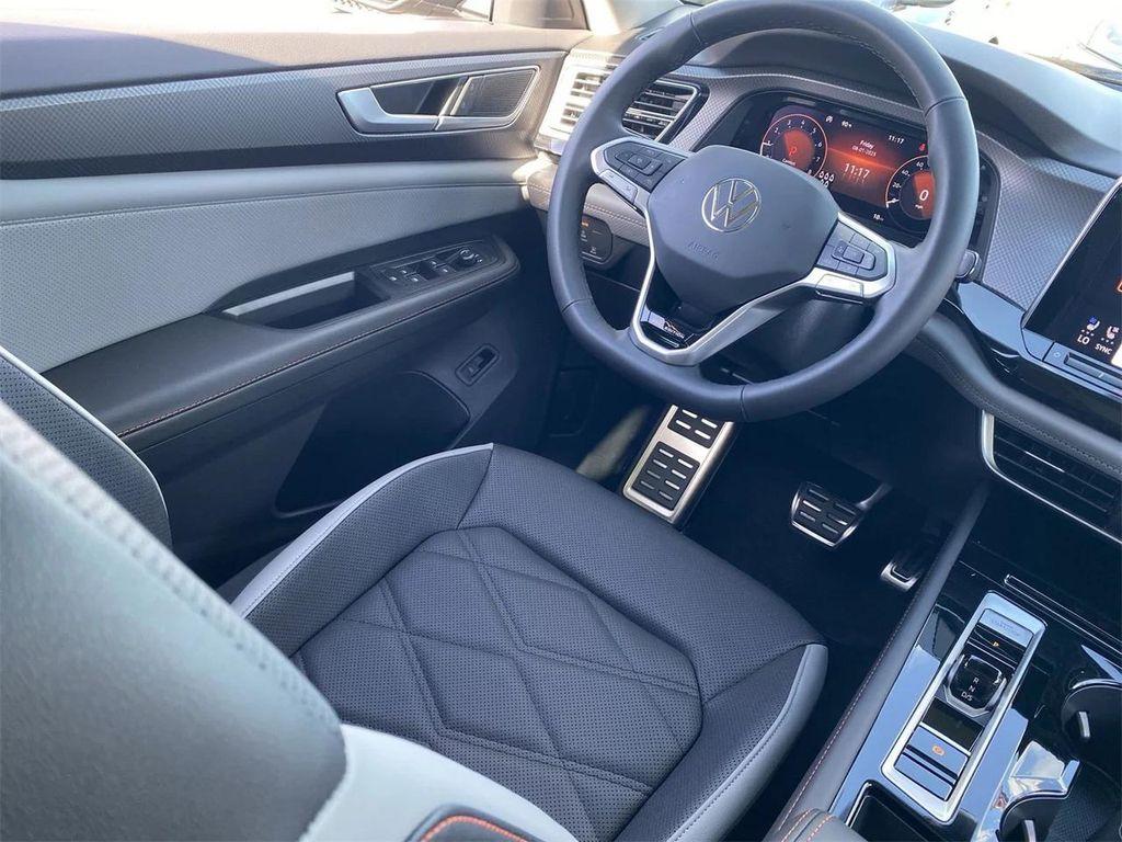 new 2025 Volkswagen Atlas car, priced at $41,323